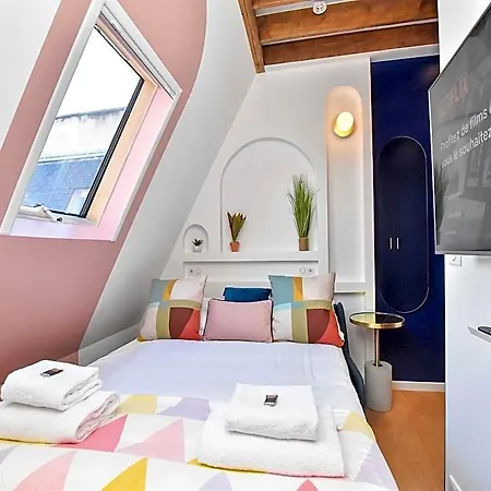 Ξενοδοχείο Charming For 2 People 3*