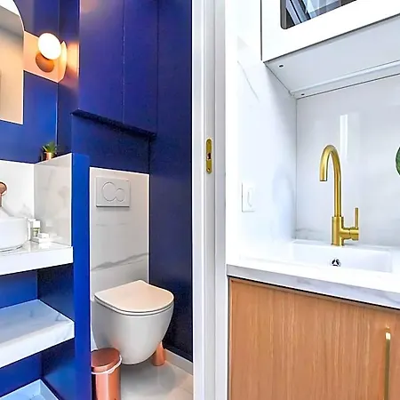 Ξενοδοχείο Charming For 2 People 3*